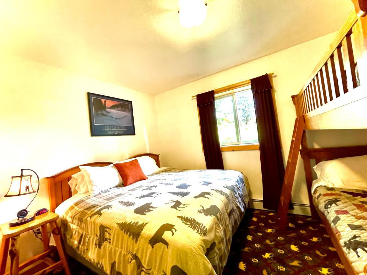 Salmon Catcher Lodge เคนาย ภายนอก รูปภาพ